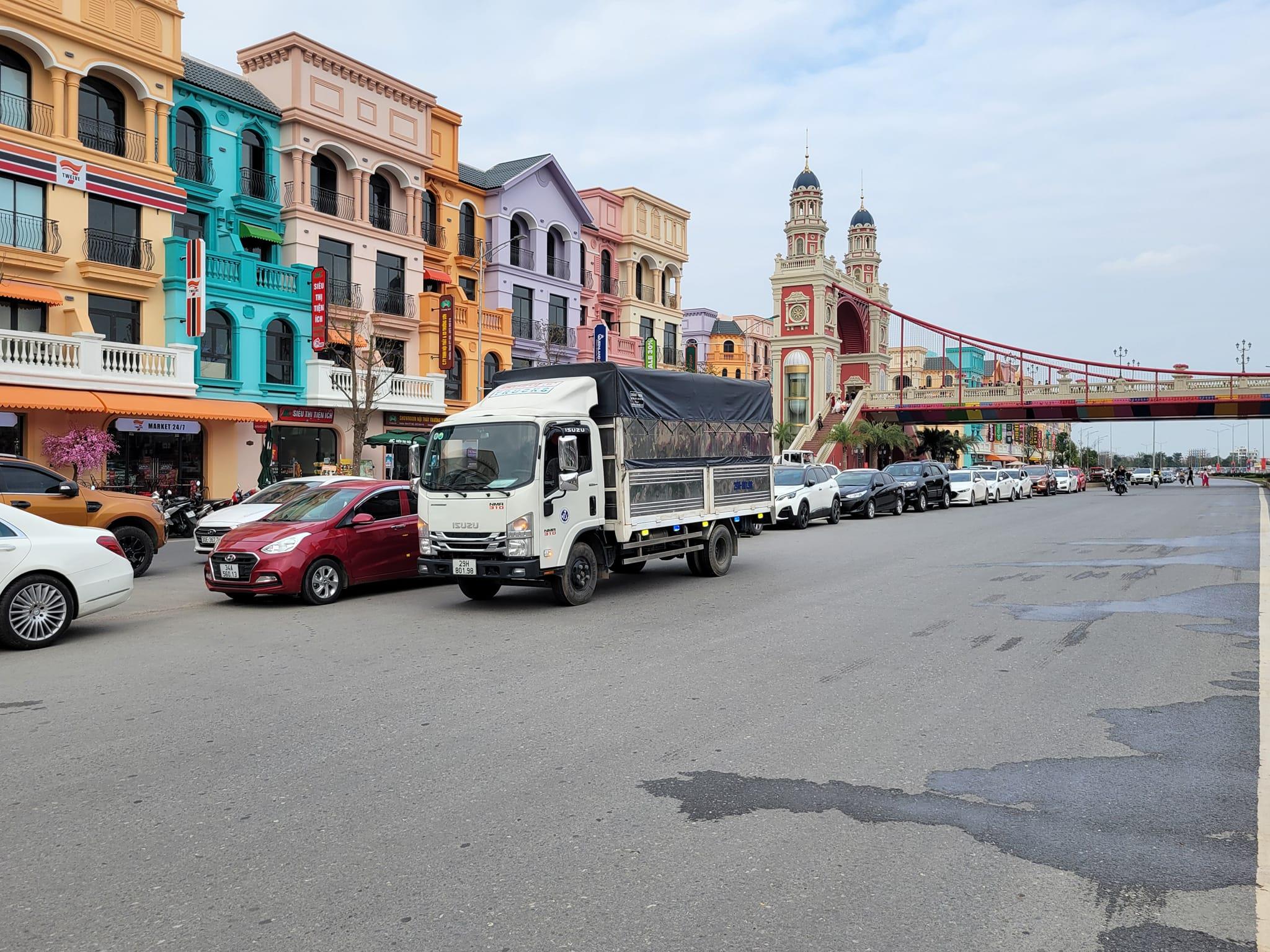 DỊCH VỤ VẬN TẢI, VAI TRÒ CỦA VẬN TẢI HÀNG HÓA TRONG LOGISTIC